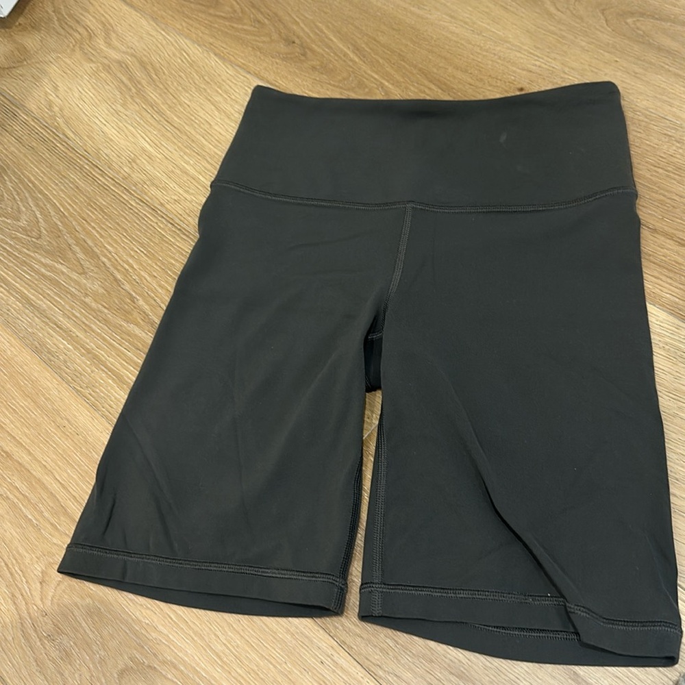 Athleta bike shorts